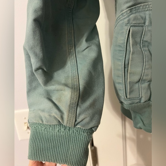 Carhartt women’s Wildwood jacket in color coastline - Picture 8 of 10